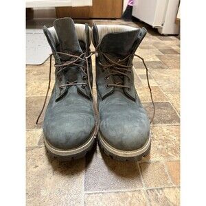 Timberland Premium 6-Inch boots Navy Blue Size 11.5